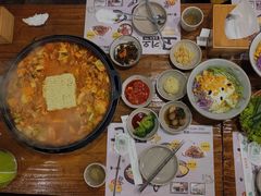 蔬菜沙拉-高基五春川炒鸡排 韩国料理(威海总店)