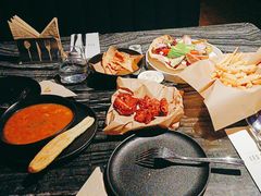 -LES ELITES 英集荟(南京西路店)