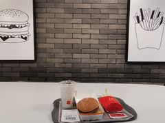 -麦当劳(中唱大厦店)