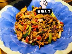 -呷湘厨·鱼汤捞饭·剁椒鱼头·辣椒炒肉(国家会展中心店)