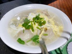 高汤云吞(含蛋)-买又大餐厅(福林里店)