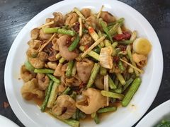 -曾氏肥肠馆(凯瑞雅居店)