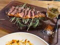 臀腰肉盖-LESCEDARS Brasserie Bistro香柏树