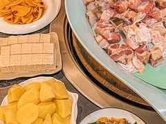 -老刘生态大鱼坊铁锅炖鱼(赛马场店)