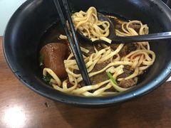 -李先生牛肉面大王(合肥火车站出站口店)