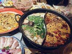 -袁山山重庆火锅(丈八北路店)