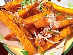 -JINNS锦时 steak&pizza(浸信会礼拜堂旧址店)