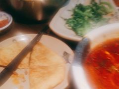 -肖四女乐山跷脚牛肉(南汇大学城生活广场店)
