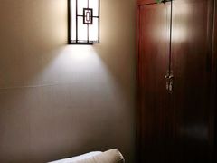 -裕和堂中医推拿艾灸(太古汇臻品店)