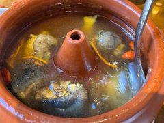 -88号小吃店·经典云南菜·地道纳西美食