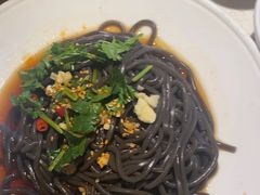 -小鱼小牛·鱼牛干锅·脆鱼火锅(世欧广场店)