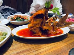 -泉畔人家·老济南经典鲁菜(大明湖店)