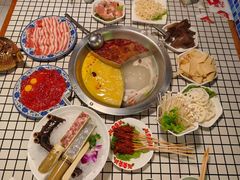 -土货重庆火锅(罗斯福广场店)