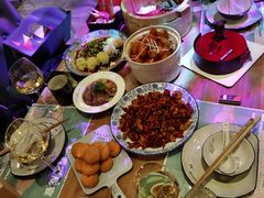 -临界音乐酒馆·小龙虾·江湖菜(华熙LIVE·鱼洞店)
