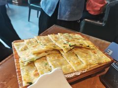 葱花饼-95号酱骨·一块豆腐(展春园西路店)