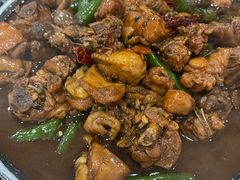 -八两八金·莱芜特色炒鸡(市南漳浦路店)