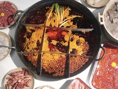 -岗上渣渣老火锅(两路口店)