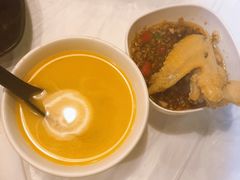 -鲜入围煮花胶鸡海鲜火锅