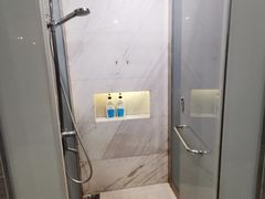 -银吉姆健身(恒隆馆)