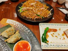 -龙悦湾酒家·八阵鱼生·渔人码头店