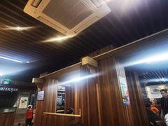 -亮亮面馆(经六路店)