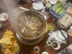 -威邵鸡煲(西华路总店)