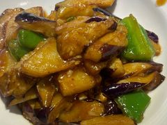 -关东小磨东北菜(上海长风大悦城店)