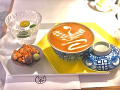 碗盖拿铁-茶是一枝花泡茶店