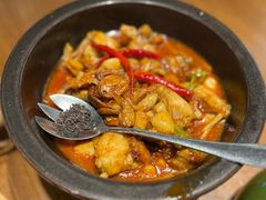 -云海肴·汽锅鸡·云南菜(天山百盛优客店)