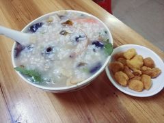 -皮蛋弟砂锅店(总店)