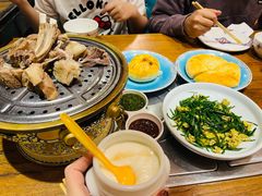 -蒙亨·手把肉·蒙古包文化主题餐厅(天恒广场店)