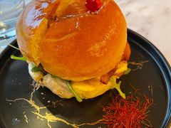 双层牛肉芝士汉堡-The Rug Cafe(王府中环店)