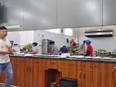 -容里煲仔饭(利丰北路店)