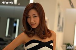 LA BELLEZA's girl-LA BELLEZA倍丽莎美发沙龙