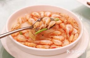 Celery and River Shrimp Stir-fry