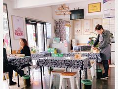 -八两八金·莱芜特色炒鸡(市南漳浦路店)