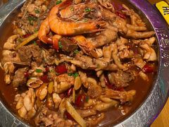 牛蛙煲-胖哥俩肉蟹煲(来福士店)