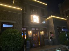 -麦落精酿啤酒餐吧(先农大院店)