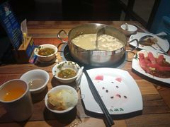 -蒙肥羊·酸汤潮牛·鲜牛肉火锅烤肉自助(岗顶店)