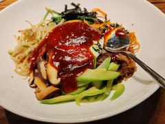 -明洞阿姨·韩式酱蟹烤肉·创意料理(三元桥店)