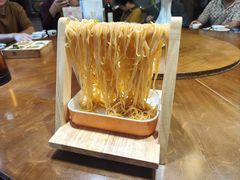 -东口码头·烧鸽子·鱼头泡饼·地方菜(金鹰悦城店)