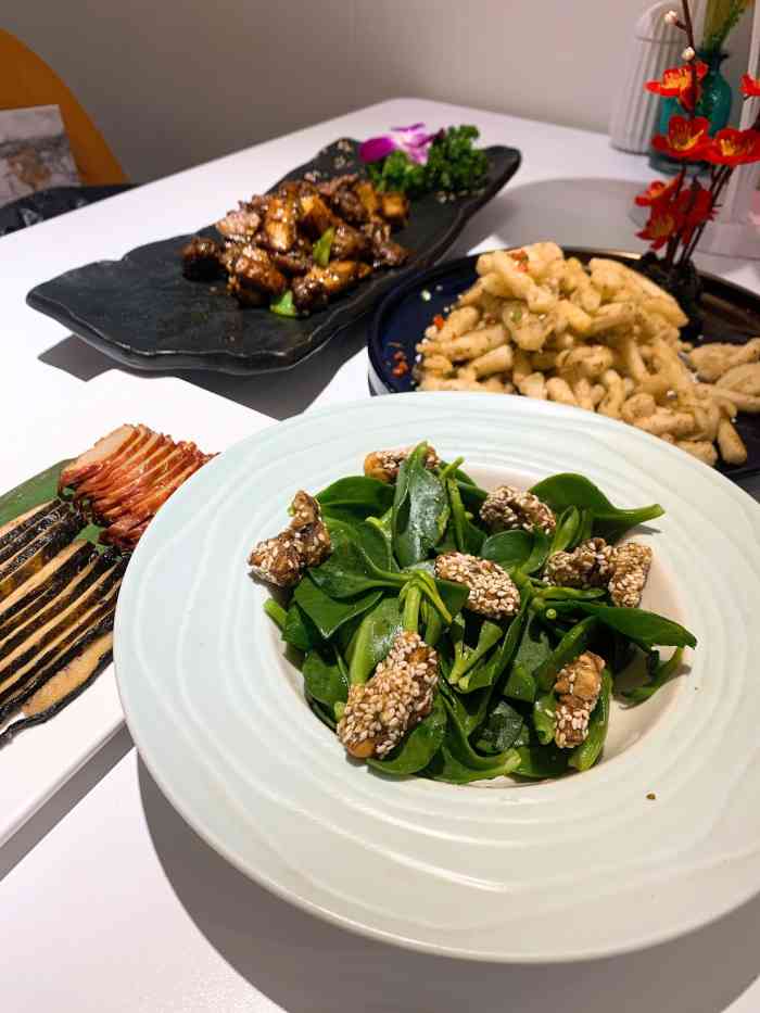 无量寿素食餐厅-"口味不错,环境优雅,价格公道.就是吃饭时.