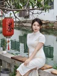 -一揽芳华汉服旗袍体验馆(拙政园店)