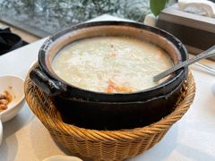 鲜虾生蚝砂锅粥-潮州府·潮菜·砂锅粥(徐家汇店)