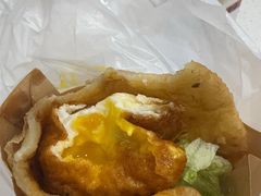 爆浆炸蛋-小红车炸蛋葱油饼