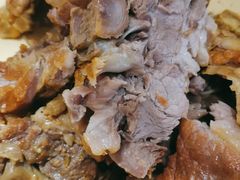 大眼肘子-大眼锅贴水饺(河东店)