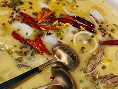 -佬麻雀·剁椒鱼头(京基KK One店)