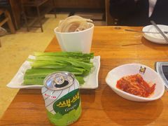 -喇喇排骨火锅·传统韩式脊骨汤(望京西园总店)