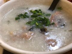 皮蛋瘦肉粥-繁仔牛杂(石排店)
