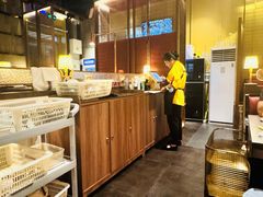 -牛村来人潮汕牛肉火锅(西单店)